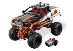 LEGO Technic 4x4 Offroader LEGO Technic 4x4 Offroader